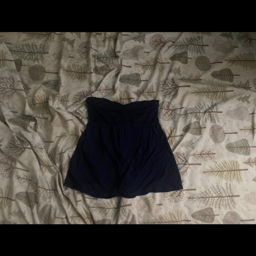 Women’s Navy Blue High-Waist Strapless top